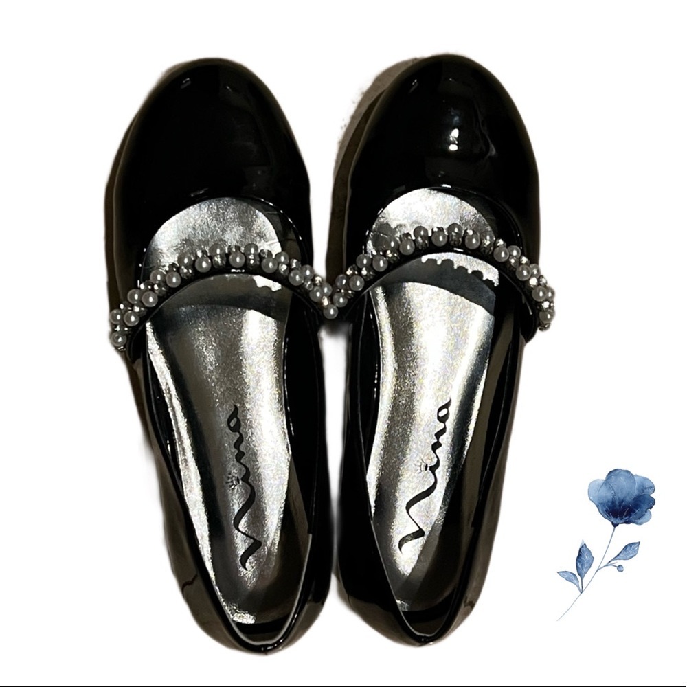 Nina black dress shoes with pear for girls